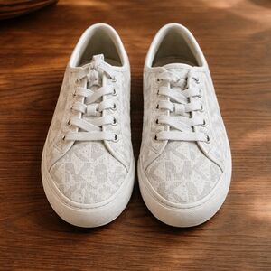 Michael Kors Boerum ‘Vanilla’ Sneaker 6M